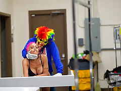 Baneful Pornographic star Jasamine Banks Gets Romped Relative to A Spry Laundromat wide of Gibby Dramatize expunge Backwoodsman